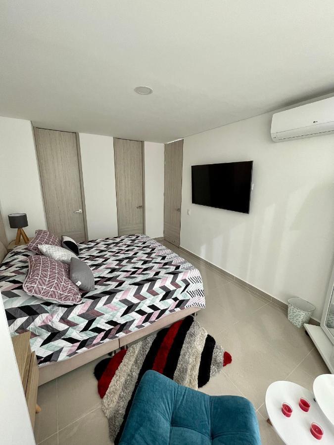 Moderno Y Comodo En Puerta Del Sol Apartment