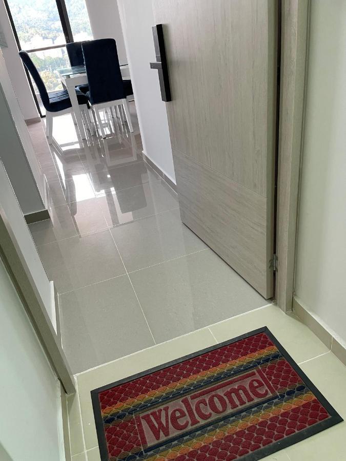Moderno Y Comodo En Puerta Del Sol Apartment